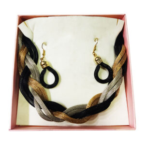 Juego de pendientes de Collar y Aretes