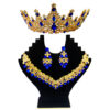 Juego de pendientes, Collar y Corona